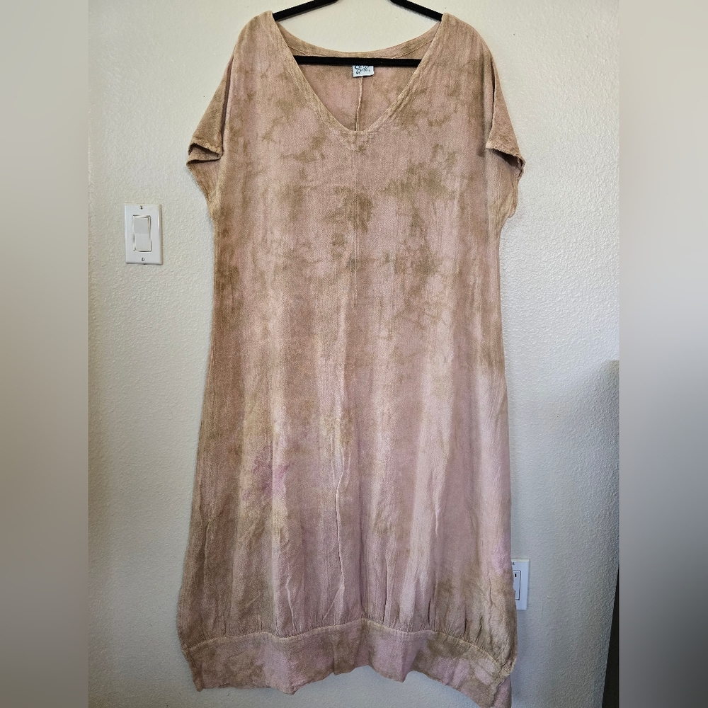 Oh My Gauze! Brown and Tan Tie-Dye Raglan Sleeve Maxi Dress
